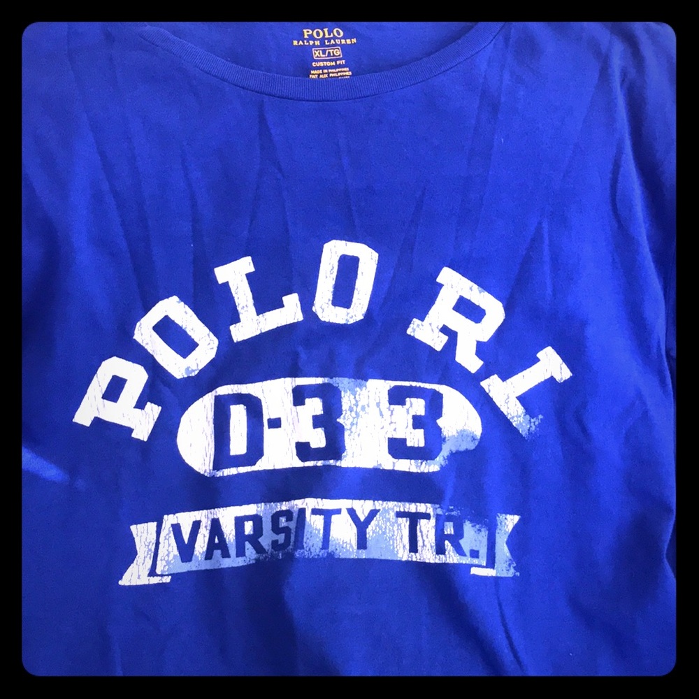 Ralph Lauren t-shirt in great condition.